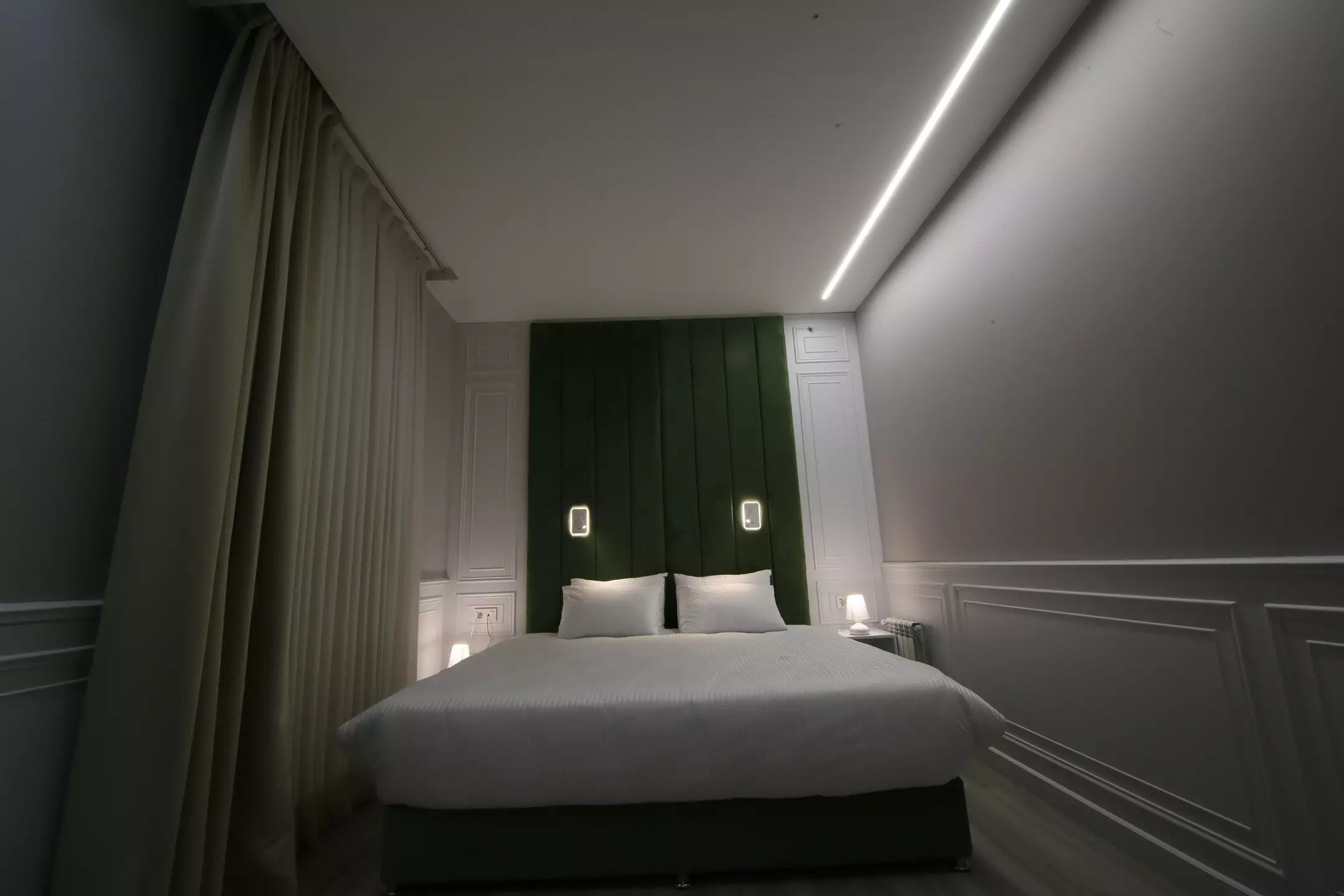 Alibaba https://cdn.alibaba.ir/ostorage/hotel-accommodation-images/681b11e3f6e8766ef96f52a7_کینگ دلوکس603..webp